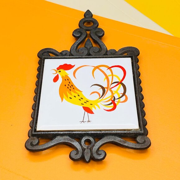Midcentury Rooster Cast Iron Ceramic Tile Trivet Vintage Country Kitchen Decor - Picture 2 of 12